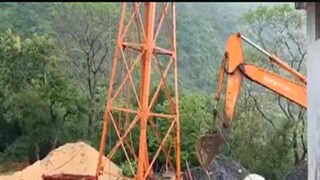 পাভাগড়ে রোপওয়ে দুর্ঘটনা৷ 