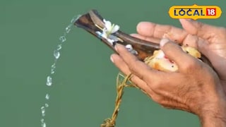 মহালয়ায় তর্পণ। ফাইল ছবি 