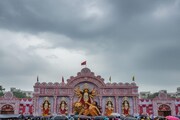 নিম্নচাপ প্রবেশ করবে স্থলভাগে, উপকূলে ভারী বৃষ্টির শঙ্কা! পঞ্চমী ও ষষ্ঠীর আবহাওয়ার আপডেট