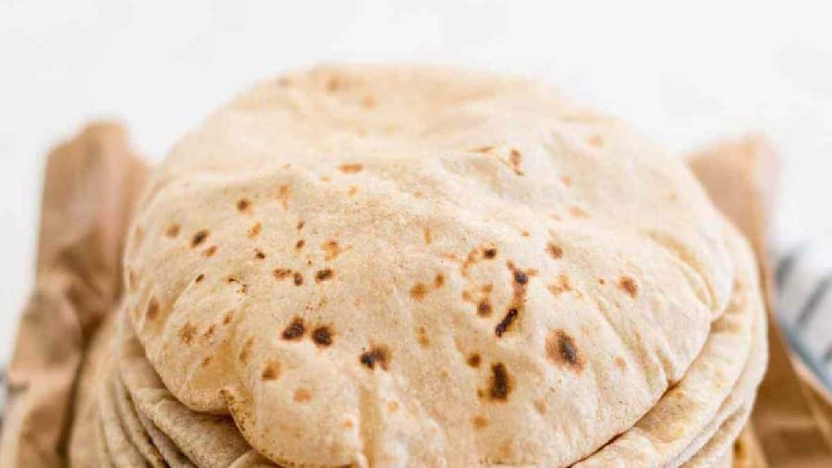 Roti Making Tips রুটি কিছুতেই নরম হচ্ছে না? রইল ম্যাজিক টিপস! রুটি ...
