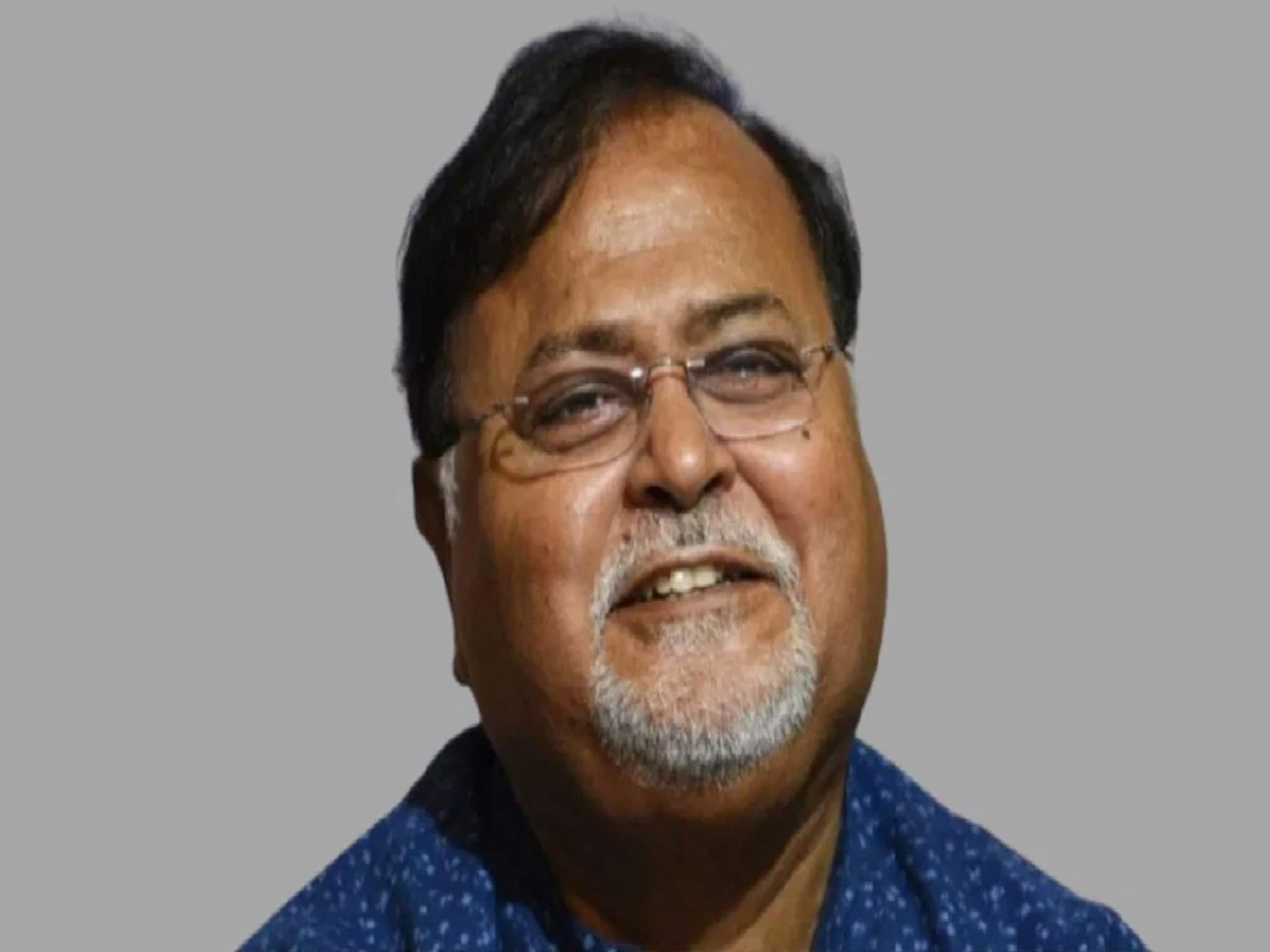 Partha Chatterjee: জমা পড়ল জামিনের ৯০ হাজার টাকা, জেলমুক্তির কথা শুনেই মুখে হাসি! হাসপাতাল থেকেই বাড়ি ফিরবেন পার্থ