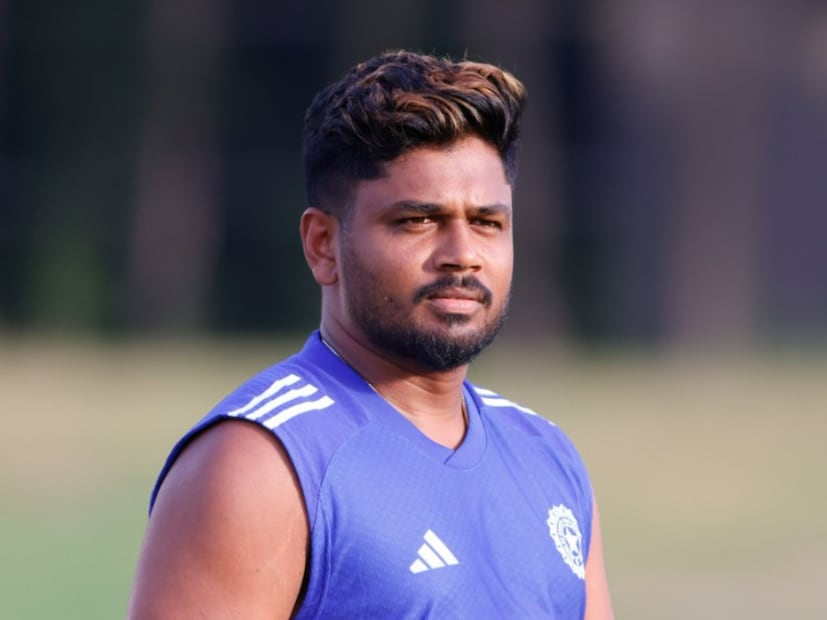 অনুশীলনে জিতেশ শর্মাকে উইকেটের পিছনে দীর্ঘ সময় ধরে অনুশীলন করতে দেখা গেছে, অন্যদিকে স্যামসন ওয়ার্ম-আপ সেশনের পর সাইডলাইনে সময় কাটান। এমনকি নেটে তার ব্যাটিং অনুশীলনও ছিল সীমিত। 