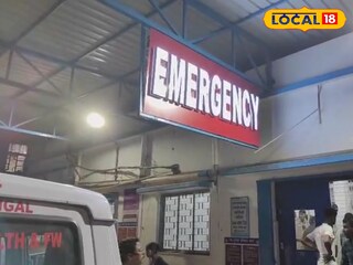 পথ দুর্ঘটনায় আহতদের নিজের গাড়িতে তুলে হাসপাতাল নিয়ে এলেন ডিএসপি