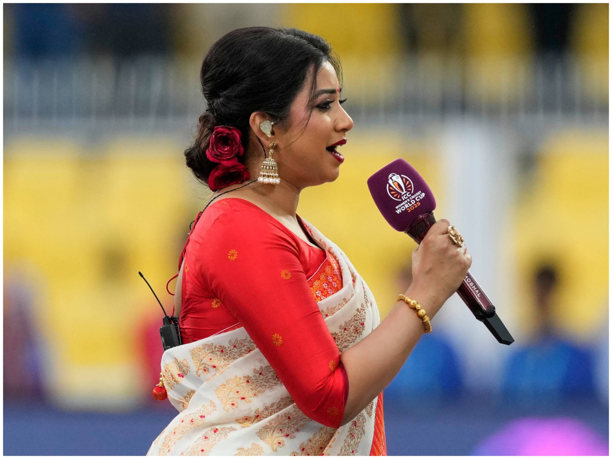 Shreya Ghoshal: বিশ্বকাপের মঞ্চে শ্রেয়া ঘোষালের কন্ঠে জাতীয় সঙ্গীত, না শুনলে মিস করবেন! রইল ভাইরাল ভিডিও