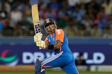 দরকার মাত্র ৪১ রান, রোহিত-কোহলিকে টপকে যাবেন সূর্যকুমার, বড় রেকর্ডের হাতছানি