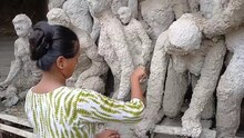  মা দুর্গার মণ্ডপ, প্রতিমা গড়ছেন বাস্তবের দশভূজারা!