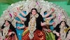 যাত্রাপালা থাকছে এবারও! চতুর্থীতে শুরু হয়ে গেল করন্দা মুখোপাধ্যায় বাড়ির পুজো