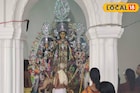 বন্যা-বিপর্যয় কাটিয়ে ঘাটালে উৎসবের আমেজ! বাড়ি বসেই দেখুন অন্যতম সেরা দুই পুজোর ঝলক