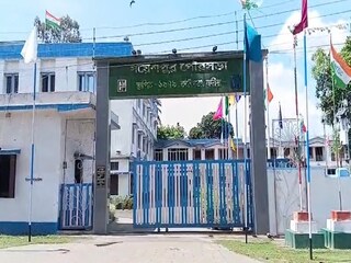 গয়েশপুর পৌরসভার পৌরপ্রধানের বিরুদ্ধে দুর্নীতির অভিযোগ তুলে সরব কাউন্সিলররা