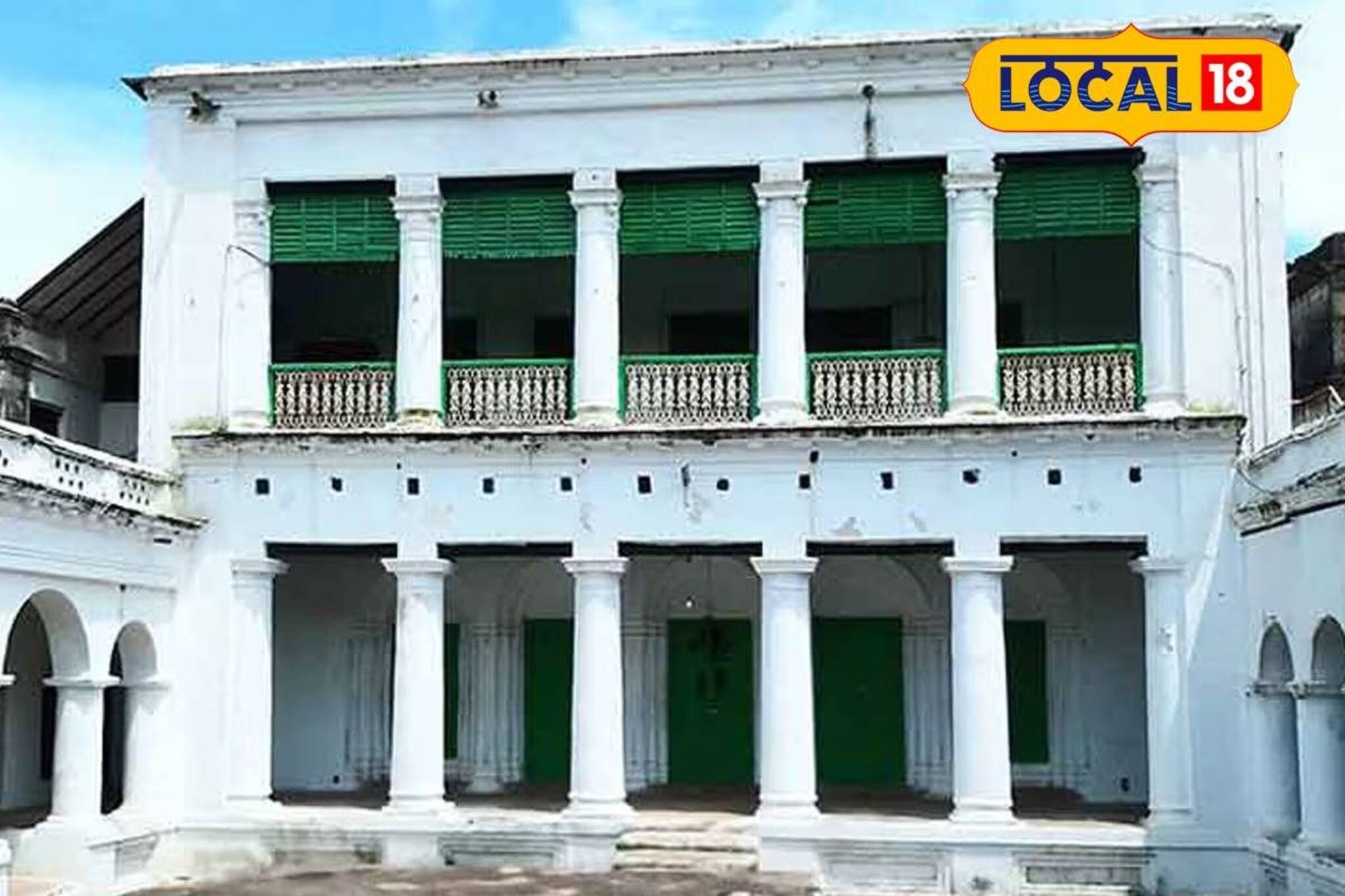 ৩৫০ বছর পুরনো, পটে আঁকা চিত্রে দশভূজার আরাধনা! 'এই' রাজবাড়ির পুজোর পরতে পরতে জড়িয়ে ইতিহাস