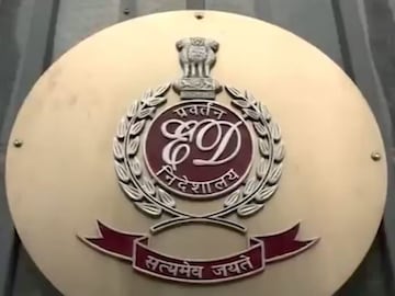 News18