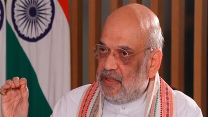 প্রধানমন্ত্রীর মাকে অপমান! এবার গর্জে উঠলেন অমিত শাহ, ‘ভোটারদের উচিত...’, কী বললেন স্বরাষ্ট্রমন্ত্রী? প্রধানমন্ত্রীর মাকে অপমান! এবার গর্জে উঠলেন অমিত শাহ, ‘ভোটারদের উচিত...’, কী বললেন স্বরাষ্ট্রমন্ত্রী?