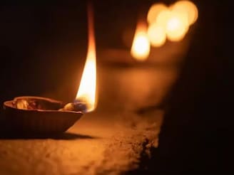 ‘ভূতচতুর্দশী’র রাতে ভুলেও করবেন না এই ৫ কাজ, টাকার অভাবে কাঙাল হবেন, হতাশায় জীবন নরক হবে