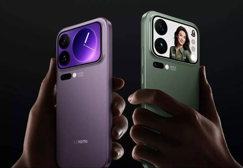 Xiaomi 17 Pro Max: ডুয়াল স্ক্রিন, Leica ক্যামেরা এবং আরও অনেক কিছু: Xiaomi 17 Pro Max-এ একটি বড় ৬.৯-ইঞ্চির ২কে অ্যামোলেড ডিসপ্লে রয়েছে এবং ক্যামেরা আইল্যান্ডের পিছনে একটি ছোট স্ক্রিন রয়েছে যা অ্যালার্ম, AI অ্যানিম্যাল এবং AI পোর্ট্রেটের জন্য ব্যবহার করা যেতে পারে। Xiaomi এমনকি এও বলছে যে, একটি বিশেষ কেস দিয়ে পিছনের স্ক্রিনটিকে হ্যান্ডহেল্ড গেমিং কনসোলে রূপান্তরিত করা যেতে পারে।