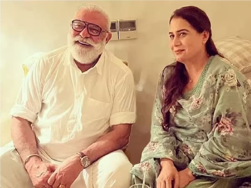 নীনা বুন্দেল অনেক বড় পাঞ্জাবি ছবিতে কাজ করেছেন। এছাড়া মিউজিক অ্যালবাম ও বিজ্ঞাপনেও কাজ করেছেন। যোগরাজ সিংকে বিয়ে করার পর, নীনার দুটি সন্তান ছিল, ভিক্টর এবং অমরজিৎ কৌর। ভিক্টর একজন অভিনেতা এবং অভিনয়ের জগতে নিজের অবস্থান প্রতিষ্ঠার চেষ্টা করছেন। (Victor Yograj Singh/Instagram)