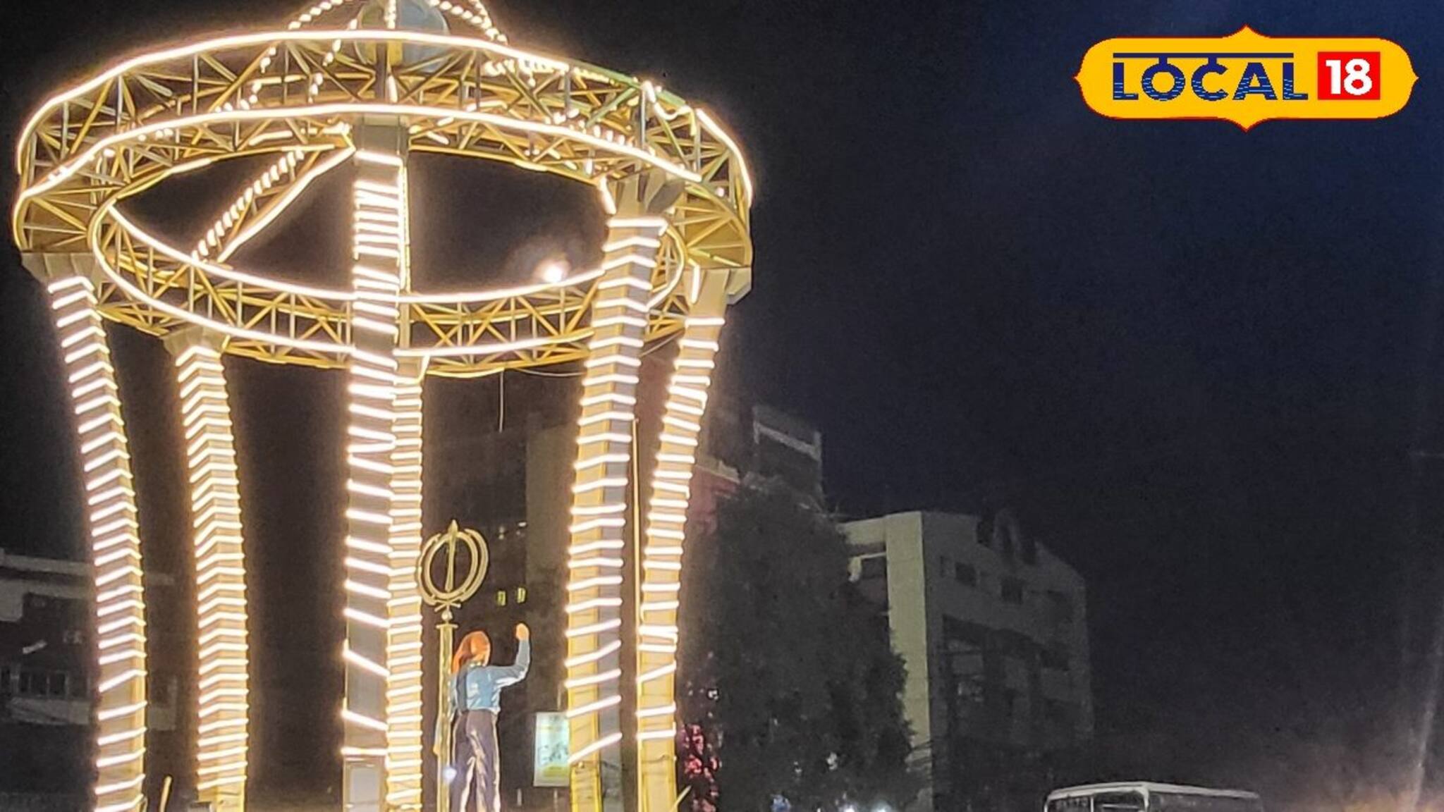 আসানসোলের ভগৎ সিং মোড়ে পুলিশ এ-কী করল! দাঁড়িয়ে পড়ল সাধারণ মানুষ, জানুন আসল ঘটনা