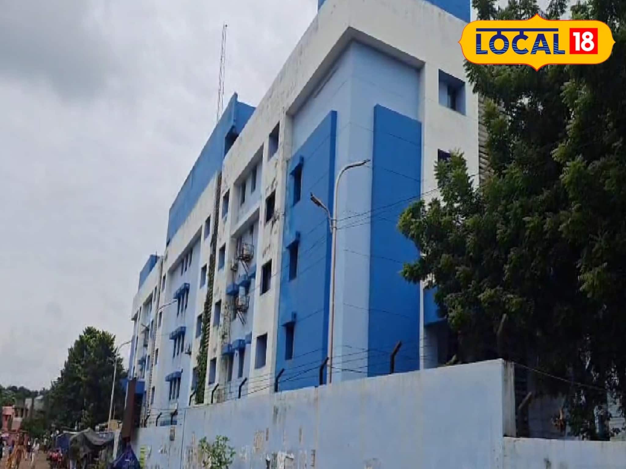 হাসপাতাল চত্বরে যুবক যুবতীরা যা করল, দেখে অবাক খোদ এলাকার বিধায়ক! তারপর যা করলেন...