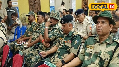 দুর্গাপুজো বিএসএফ পুলিশ বৈঠক দুর্গাপুজো বিএসএফ পুলিশ বৈঠক