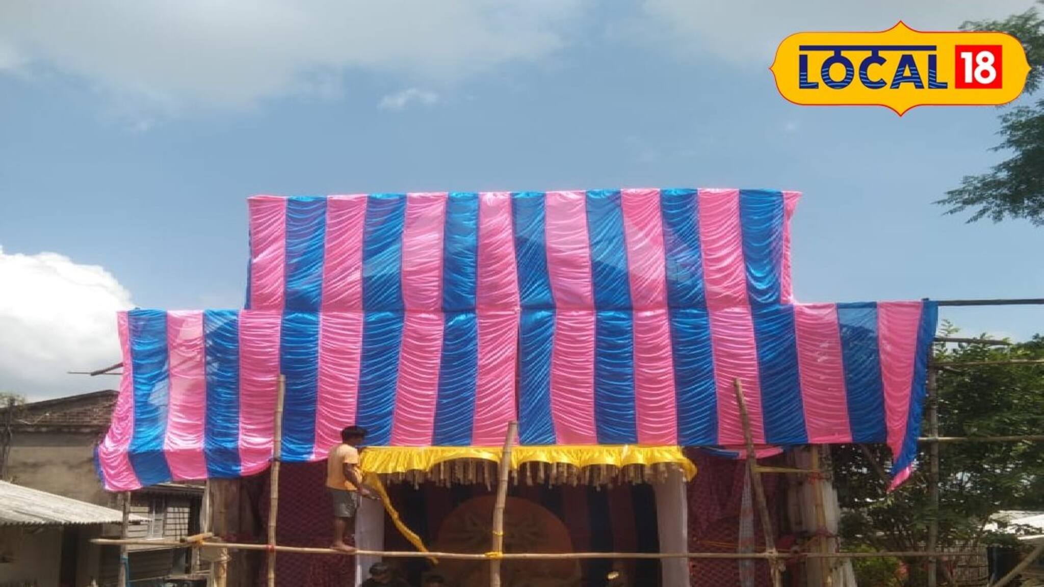 Durga Puja 2025: দেবী রূপে গ্রামের ৫০ মহিলাকে সম্মান! বাঁকুড়ার গ্রামে অভিনব আয়োজন, কেন জানলে স্যালুট জানাবেন