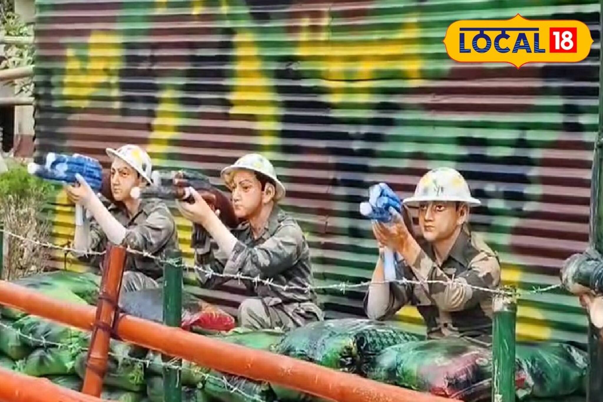 জঙ্গলমহলের পুজোয় দেশাত্মবোধের ছোঁয়া! এ যেন অপারেশন সিঁদুর লাইভ