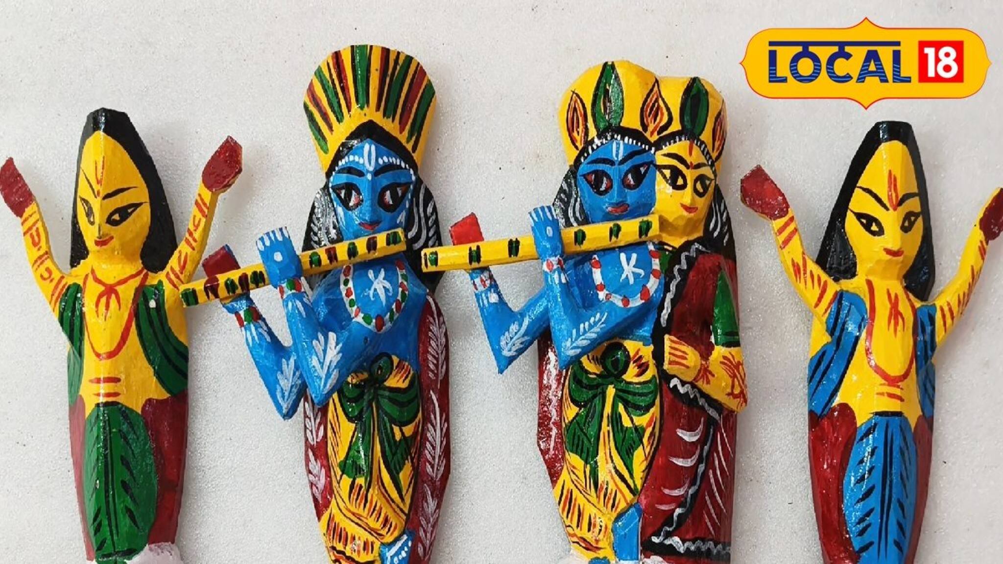 বাঁশুরি, কদমফুল, কাঠের পুতুল! দুর্গাপুজোর মণ্ডপে অন্য সাজে পুরুলিয়া