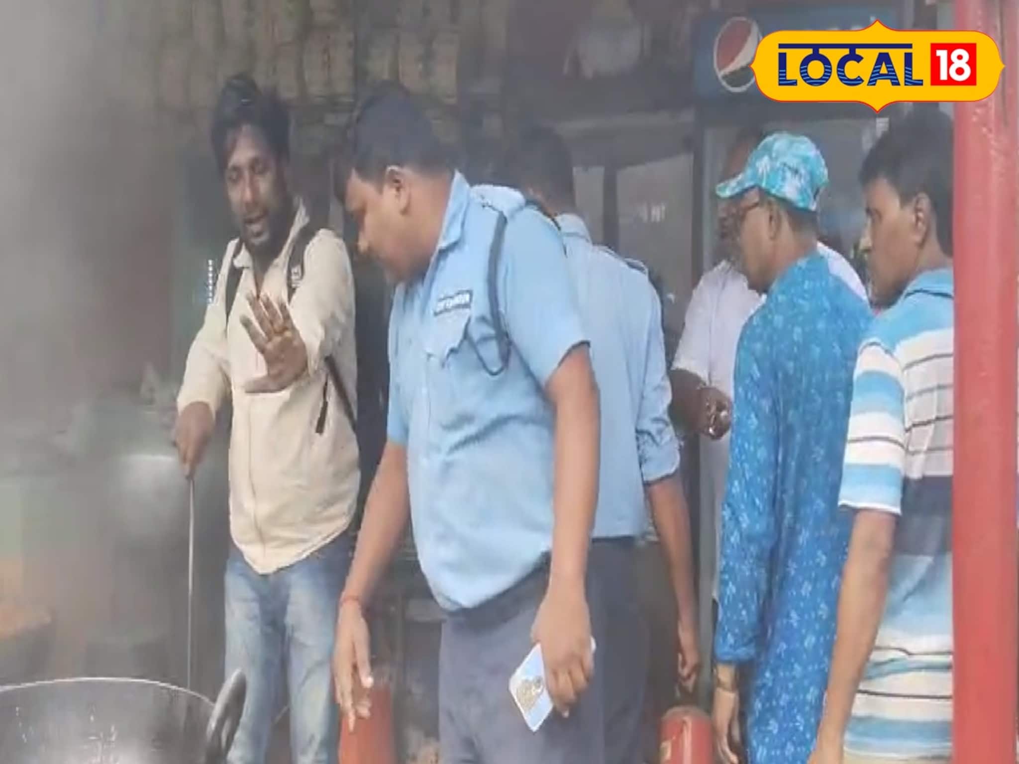 পুজোর আগেই বিরিয়ানির দোকানে ঘটে গেল ভয়ঙ্কর ঘটনা! ছুটে এল সিভিক, তারপর...