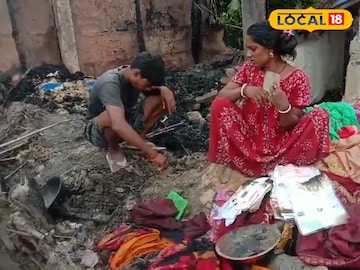আগুনে পুড়ে ছাই বাড়ির সর্বস্ব 