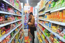 GST কমলেও অনেক দোকানদার দাম বেশি নিচ্ছে? খুব সহজেই জানাতে পারবেন  অভিযোগ! কীভাবে? জেনে নিন