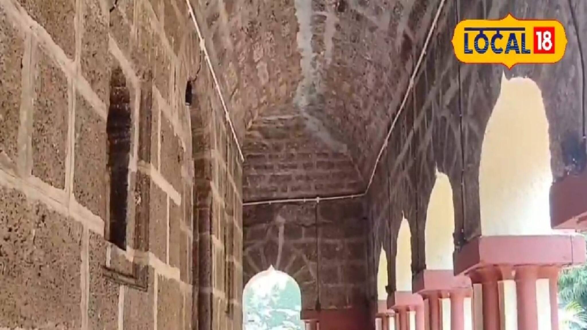 Traditional Durga Puja: বাংলার ঐতিহ্যবাহী দুর্গাপুজো, দেবীপক্ষের আগেই বোধন! জড়িয়ে রয়েছে মল্লদেব রাজ পরিবারের কাহিনী