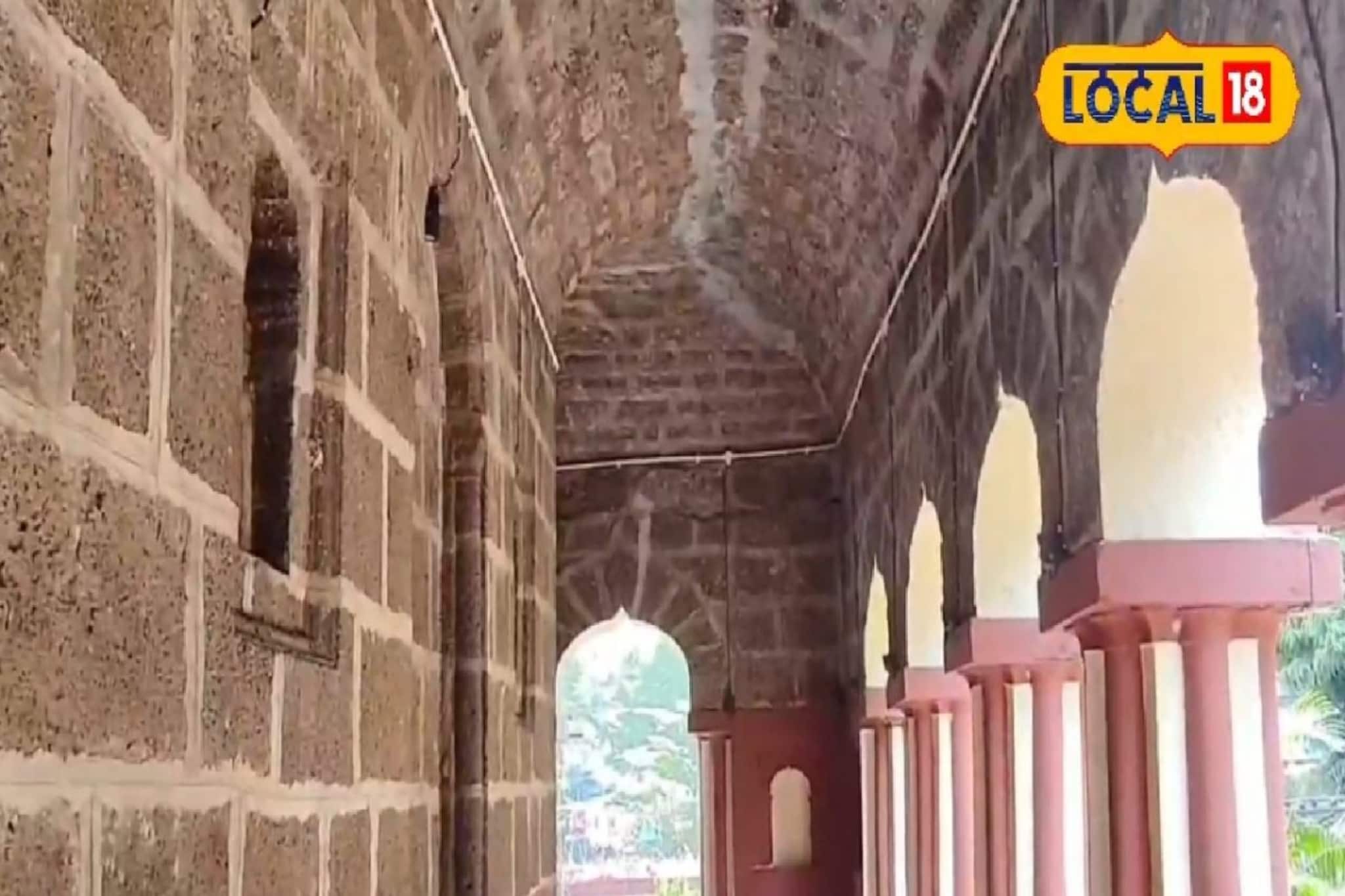 বাংলার ঐতিহ্যবাহী দুর্গাপুজো, দেবীপক্ষের আগেই বোধন!জড়িয়ে রয়েছে মল্লদেব রাজ পরিবারের কাহিনী