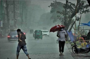 ঘূর্ণাবর্তের চোখরাঙানি, বজ্রবিদ্যুৎ-সহ ঝড়বৃষ্টি কলকাতা-সহ বাংলায়! পুজোর আগে কতদিন বৃষ্টি?