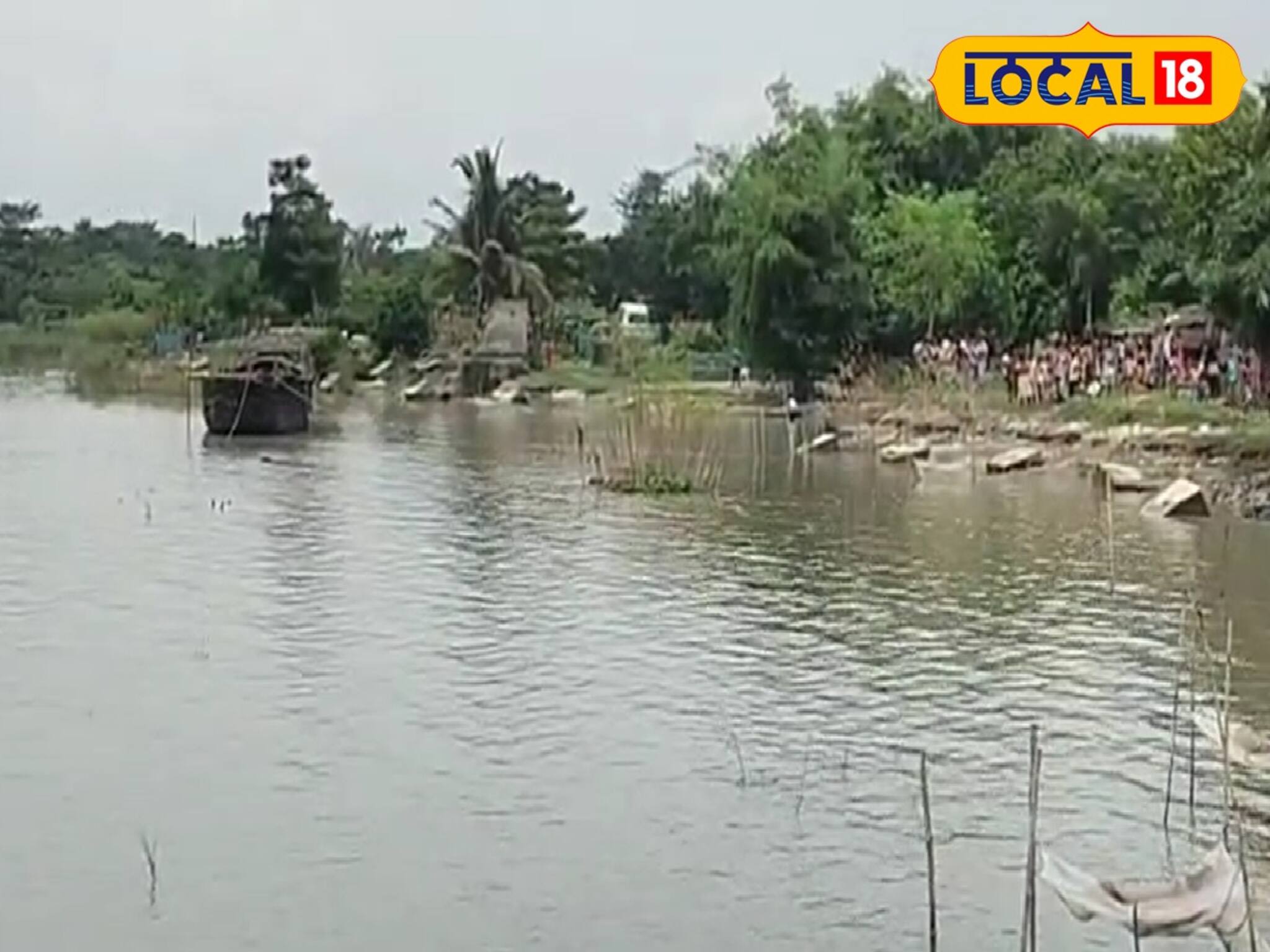 সকালে হঠাৎ গঙ্গার ঘাটে গিয়ে অবাক, 'ওটা কী?' - প্রশ্ন গ্রামবাসীদের