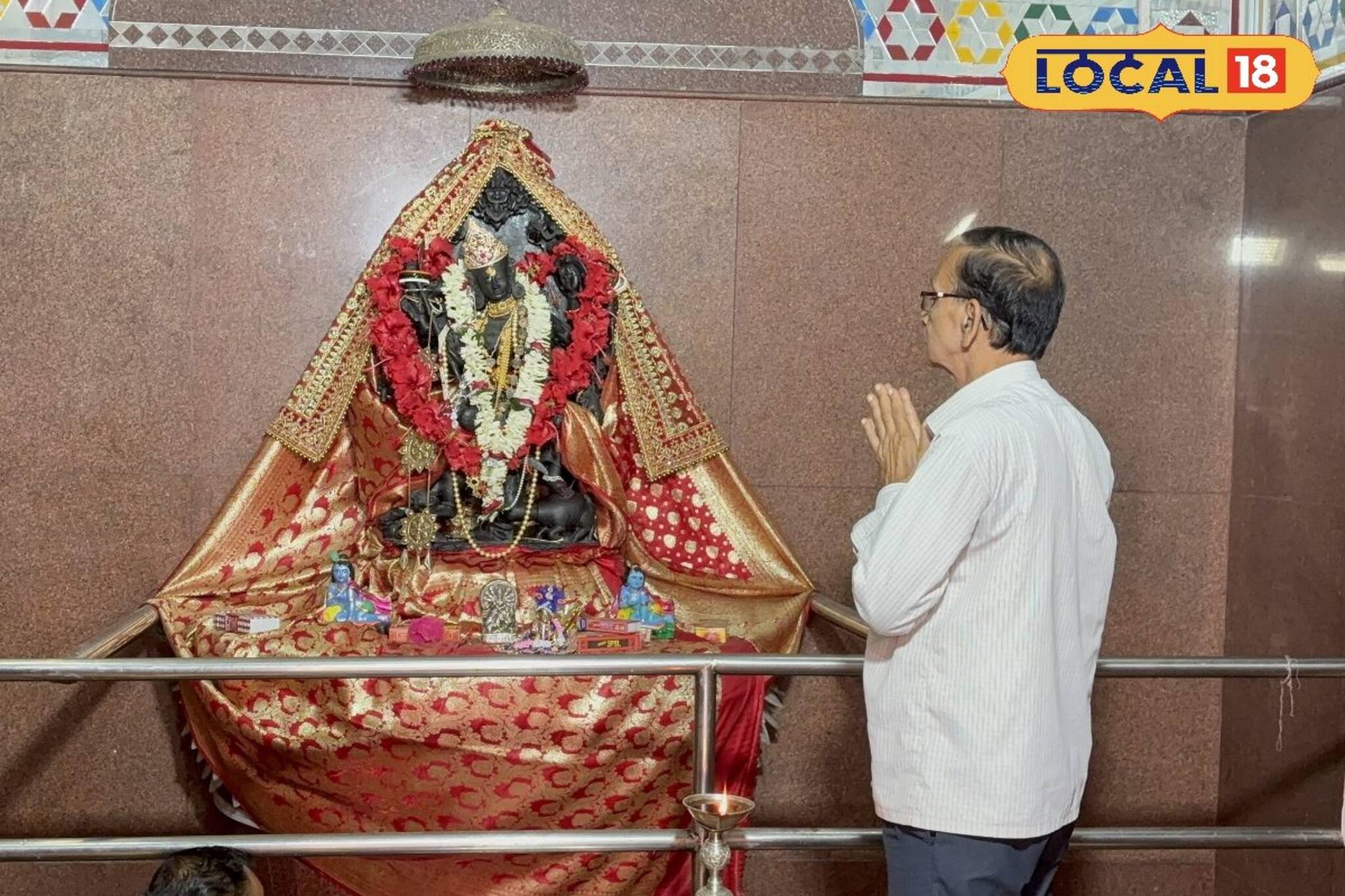 ক্ষীরগ্রামে দুর্গাপুজো হয় কলাবউ দিয়ে, প্রতিমা আনার সাহস করে না কেউ! কারণ জানুন