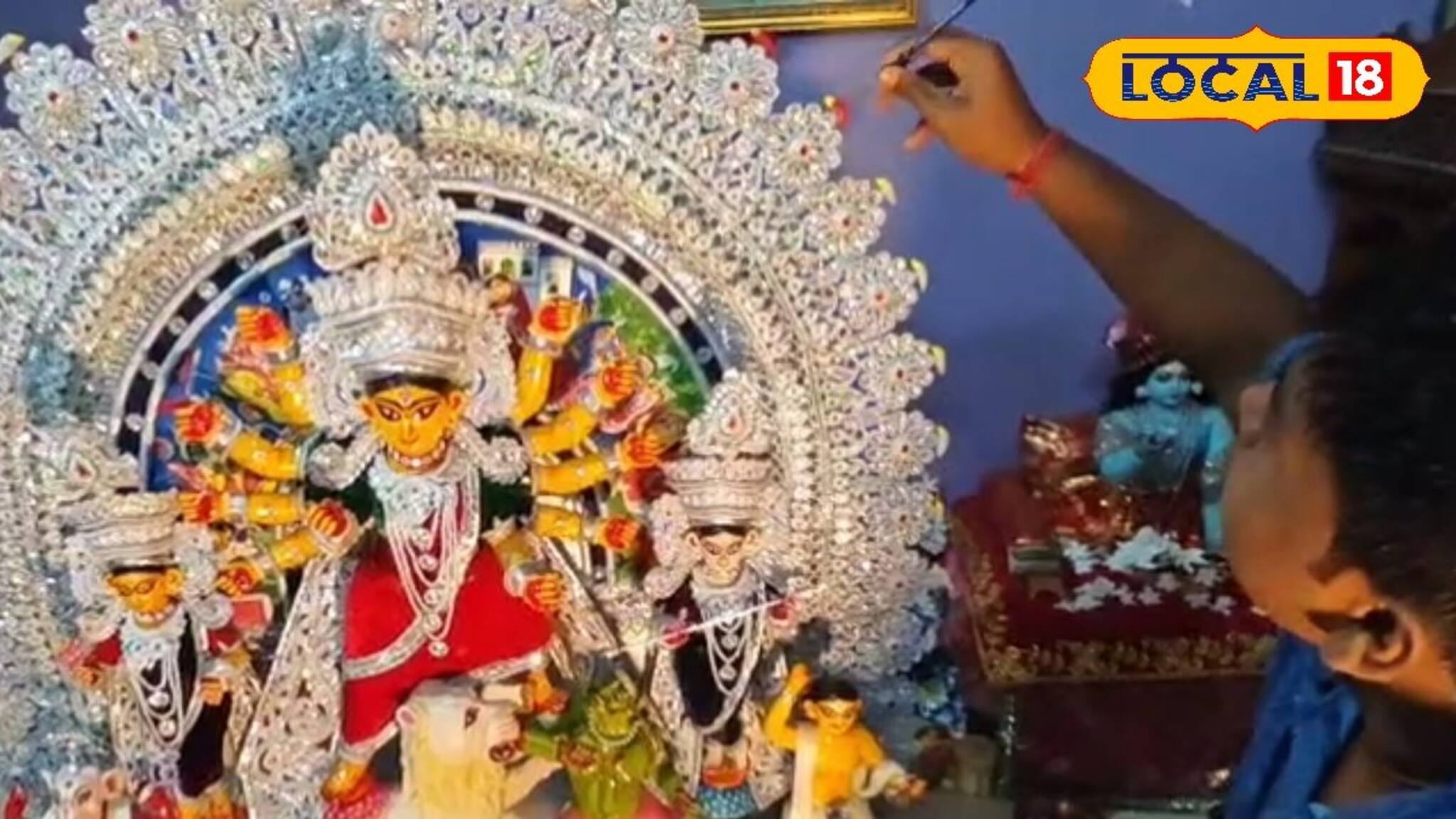 উচ্চমাধ্যমিক পরীক্ষার্থীর তৈরি দুর্গা মূর্তি এবার পুজো পাবে কৃষ্ণনগরে