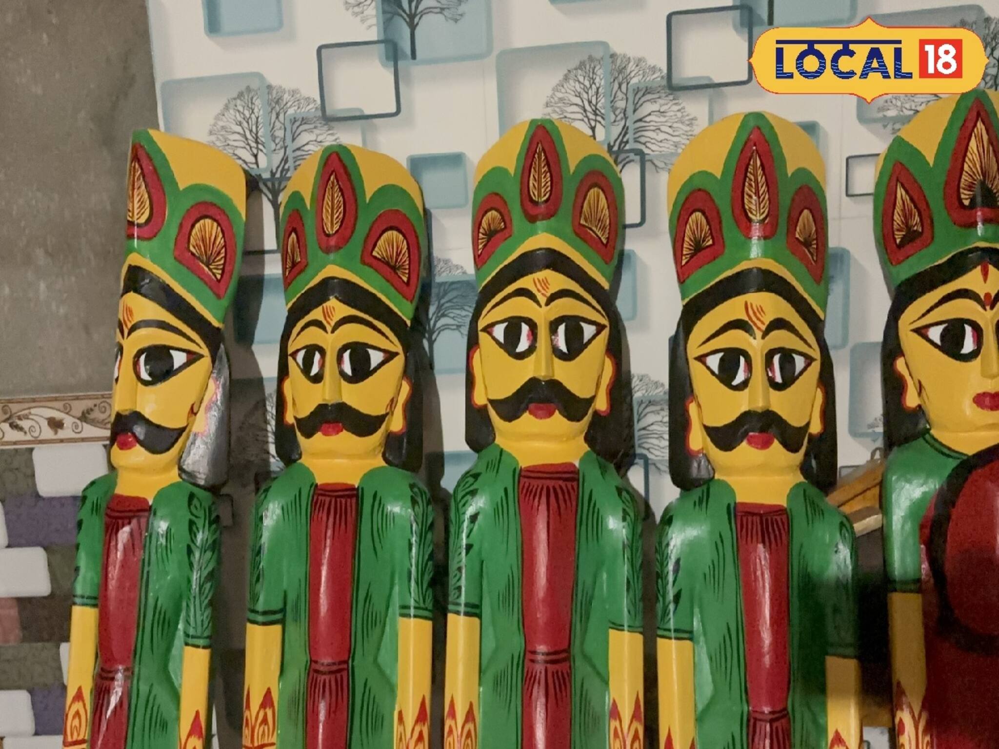 পুজোর সময় পরিবারের ছেড়ে চলে যান গ্রামের পুরুষরা! কারণ জানলে চমকে যাবেন