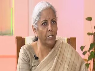 আট মাস আগেই নির্মলা সীতারামনকে জিএসটি সংস্কারের নির্দেশ দিয়েছিলেন প্রধানমন্ত্রী নরেন্দ্র মোদি। একান্ত সাক্ষাৎকারে জানালেন অর্থমন্ত্রী নির্মলা সীতারামন।