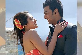 স্টেজে দেব-নুসরতের ম্যাজিকাল ডান্স!