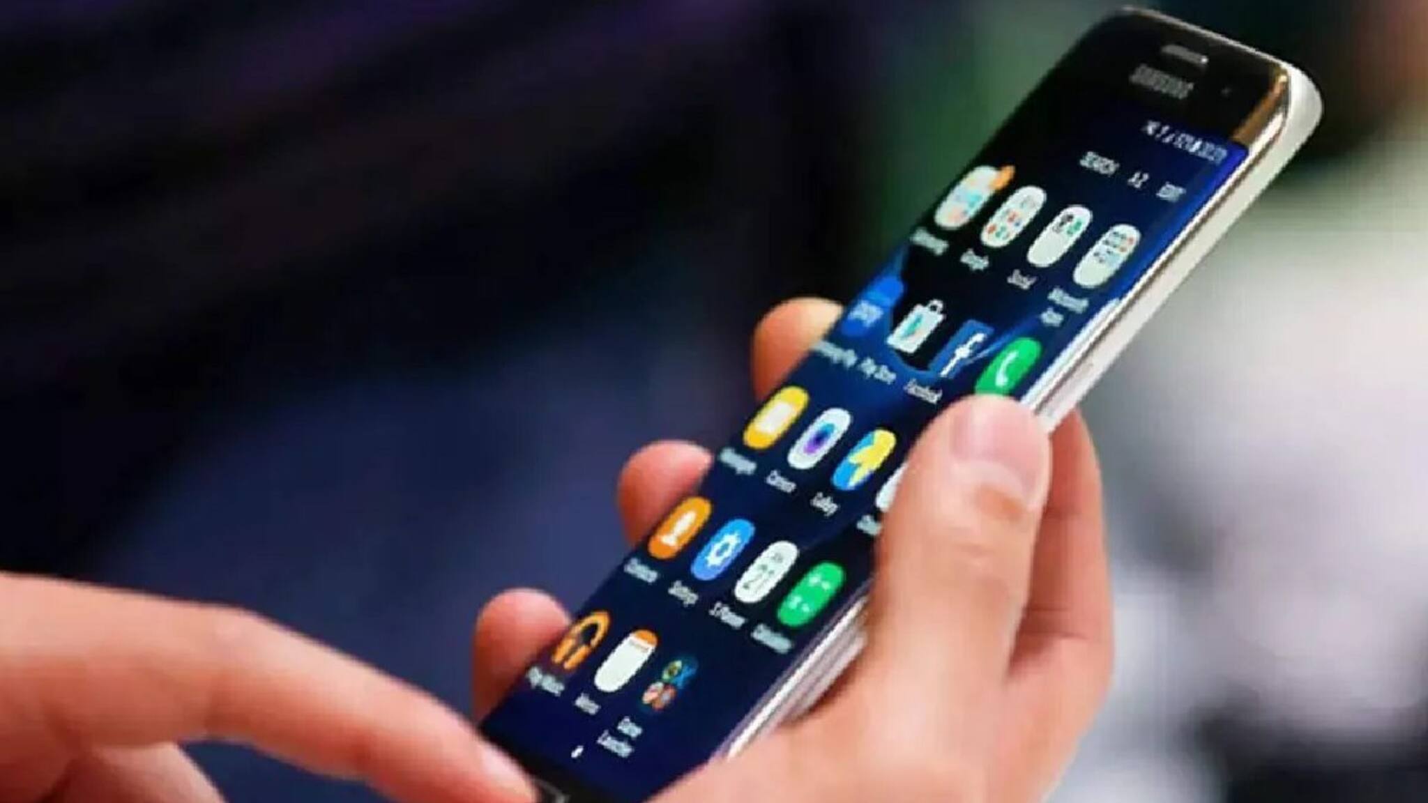 Smartphone : স্মার্টফোন কতদিন ভালভাবে চলে? ফোনের আয়ু ঠিক কত বছর? দামি ফোন কেনার আগে জেনে রাখুন