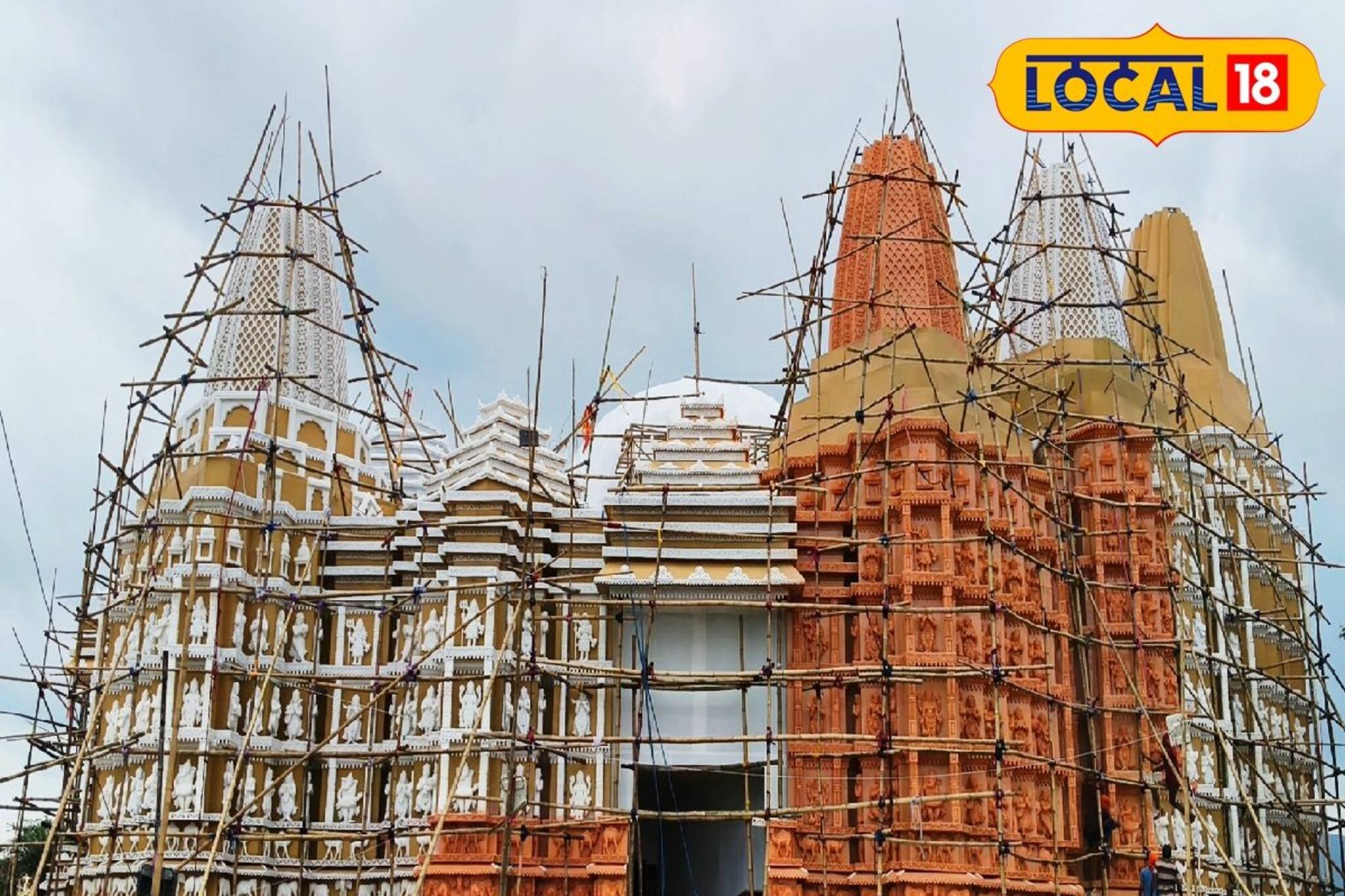 পুরুলিয়ার ভামুরিয়া বাথানেশ্বরে এবার দুবাইয়ের ছোঁয়া, পুজোর থিমে 'স্বামী নারায়ণ মন্দির'<br>