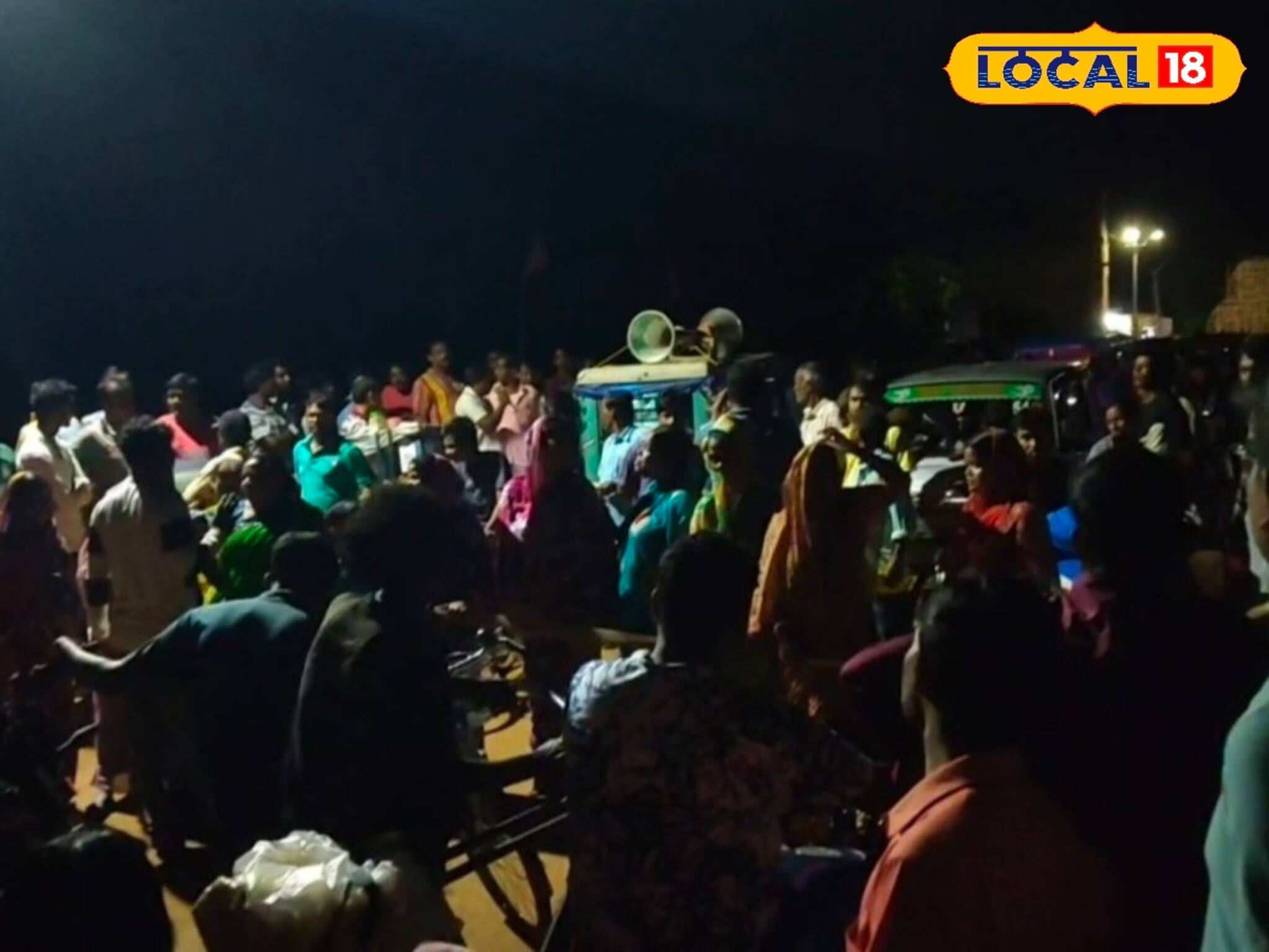 পাত্তা দেয়নি প্রশাসন, ব্যবস্থা নেয়নি পুলিশ! এবার চোলাই বন্ধে রণংদেহী রূপে মহিলারা