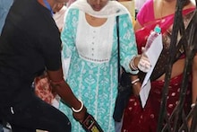 সর্বনাশ! এ কী নিয়ে এসএসসি পরীক্ষা দিতে ঢুকেছিল মহিলা! গ্রেফতার করল পুলিশ, তদন্ত শুরু