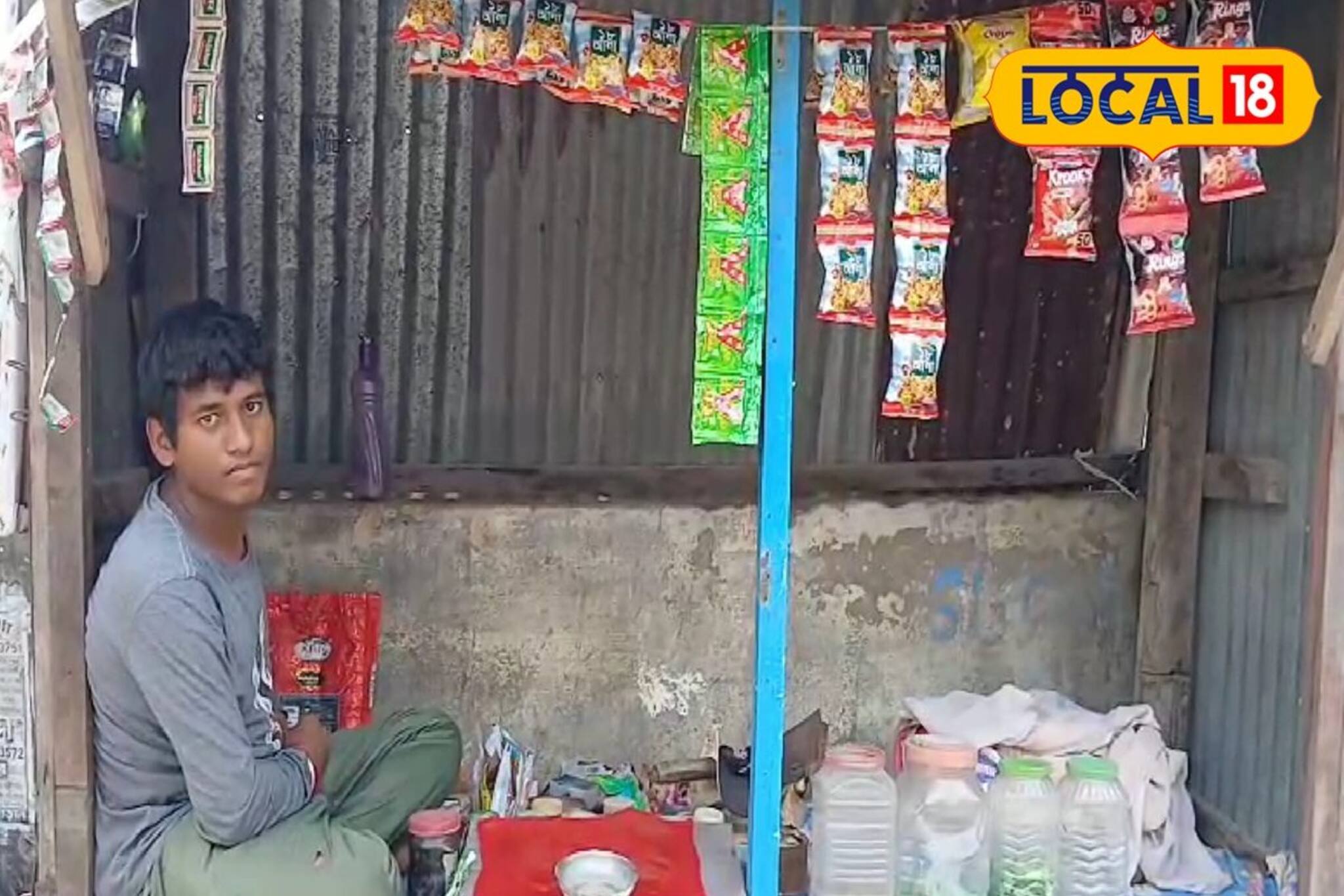 বাবা নেই, পান দোকান সামলে উচ্চমাধ্যমিক! আলিপুরদুয়ারের পরীক্ষার্থীর মন ছুঁয়ে যাওয়া লড়াই