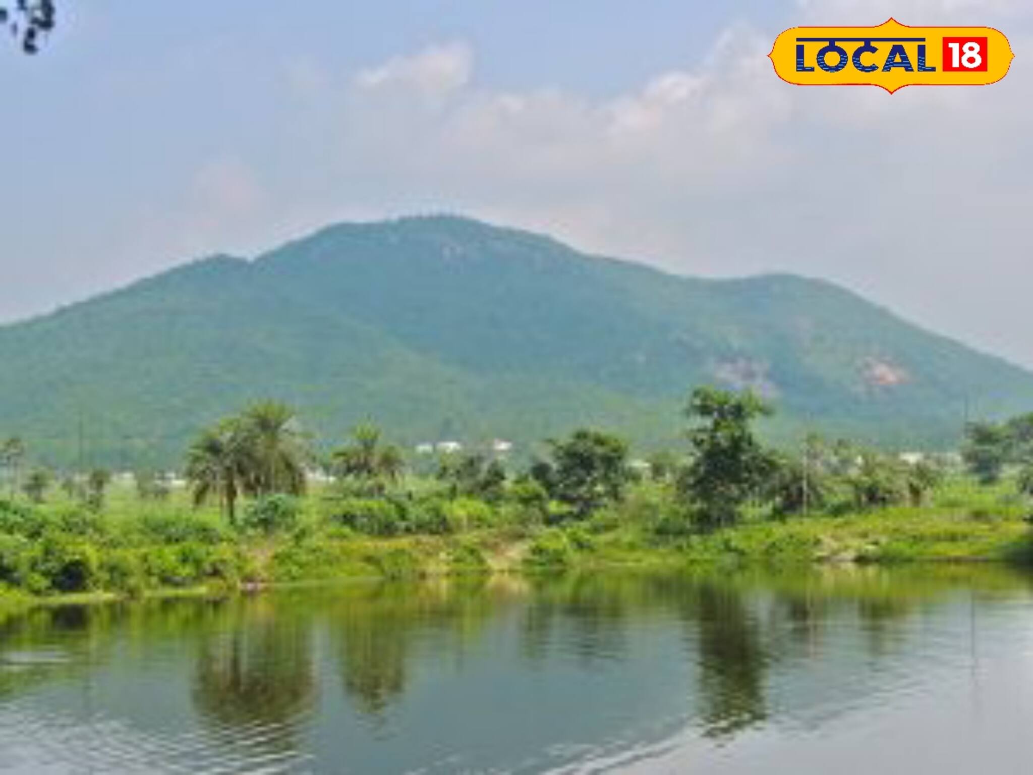 মাতৃদুগ্ধের সঙ্গে সরকারি স্কুলের তুলনা! বিরাট আয়োজন শুশুনিয়ায়, পাহাড়ের কোলে পুজোর গল্প