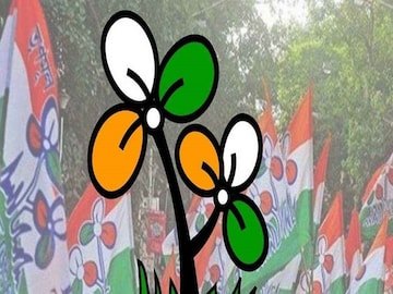 কোন দল থেকে তৃণমূলে যোগ?