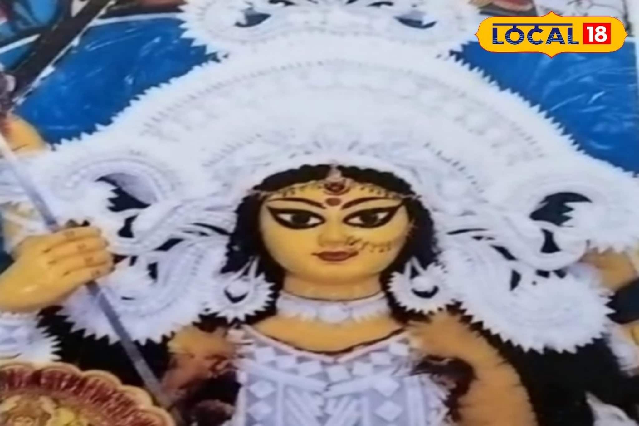 ৩৫১ বছরের রীতি মেনেই আসছেন উমা, উৎসবের সাজ মণ্ডল বাড়িতে