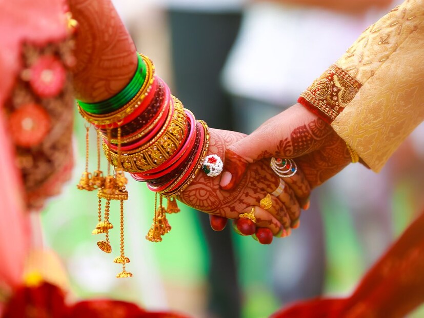 এরপর নিজের ও তার অনাত সন্তানের সুরক্ষার জন্য গীতা তারবাড়ি ছেড়ে স্থানীয় মহিলা থানায় অভিযোগ দায়ের করেন৷ এরপর ছোটু যাদবকে বিচার বিভাগীয় হেফাজতে পাঠানো৷ 