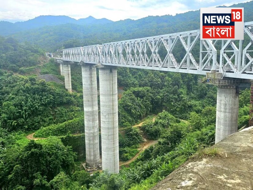 ক্যাটারিং সার্ভিস দেওয়া হবে অর্থাৎ খাবার নেওয়া হবে মালদা টাউন, নিউ জলপাইগুড়ি ও গুয়াহাটি থেকে। ট্রেনে জল ভরা হবে মালদা টাউন, নিউ জলপাইগুড়ি, নিউ কোচবিহার, গুয়াহাটি ও বদরপুরে। ২২ কোচের এই ট্রেন চলাচল শুরু হয়ে যেতে পারে দুর্গাপুজোর আগেই। যাত্রী নিরাপত্তার কথা ভেবে এল এইচ বি কোচ চালানো হবে।