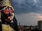 আকাশে মেঘের ঘনঘটা নাকি ঝলমলে শুকনো দিন? কালীপুজোয় ফের বৃষ্টি? আবহাওয়ার বড় খবর