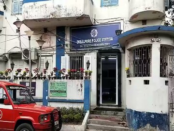 একবালপুর থানা। সংগৃহীত ছবি। 