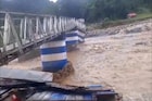 অমিতাভের 'অনুসন্ধান'-এর শ্যুটিং হয়েছিল, দার্জিলিংয়ের সেই দুধিয়া ব্রিজ ভেঙেছে! কী হবে এবার?
